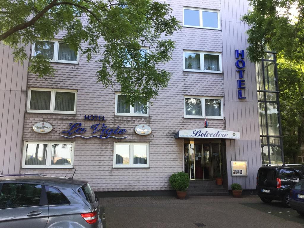 Hotel La Vigie & Ristorante Belvedere Дуйсбург Екстериор снимка